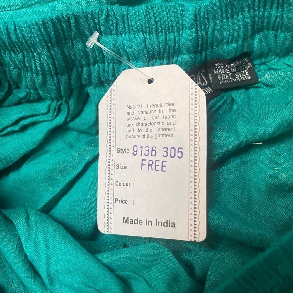 NWT Ana K Anandus Collection Skirt. One size - Picture 8 of 9